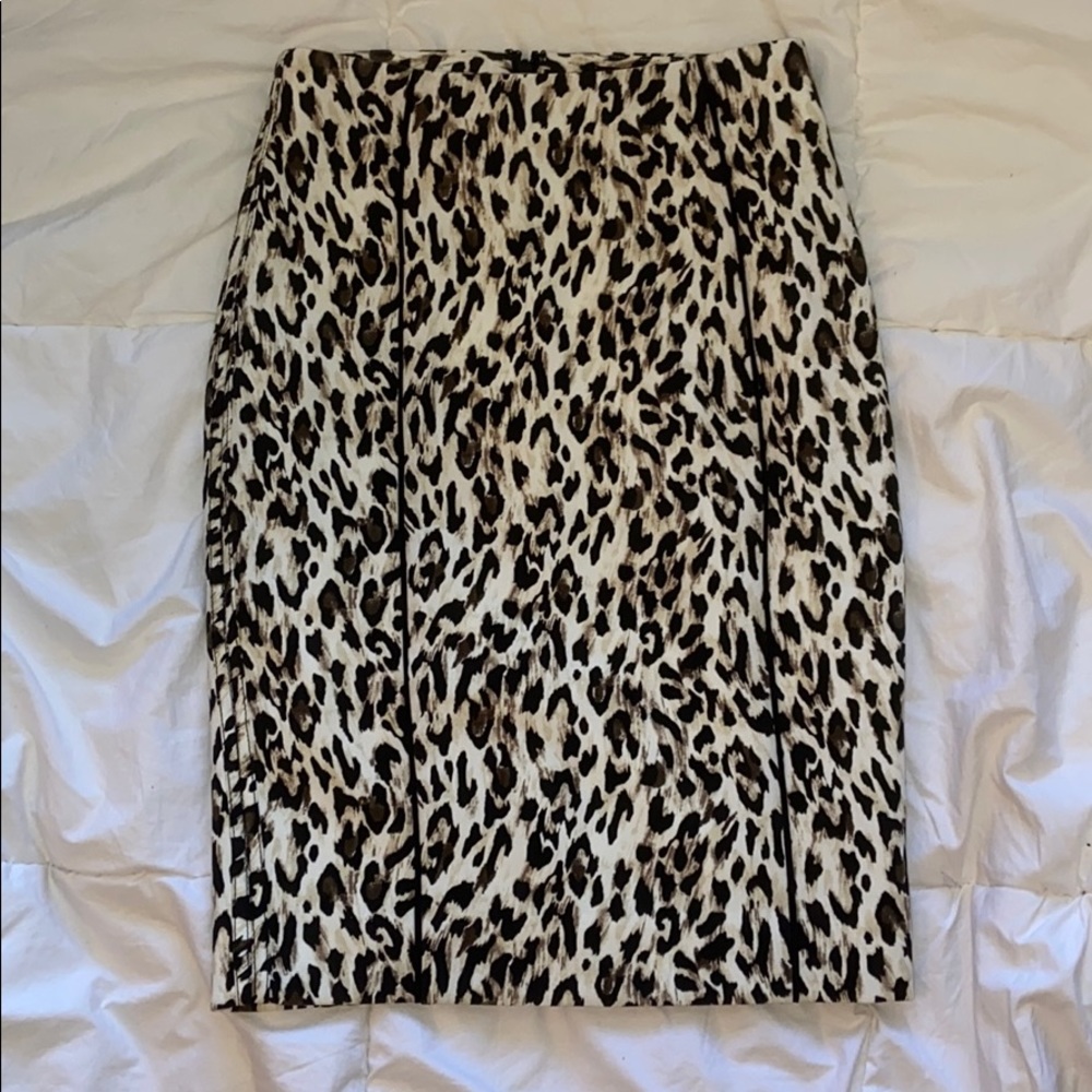 White House Black Market petite 0 pencil skirt